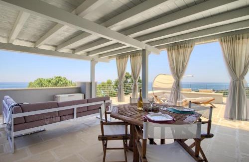 Torre Vado House | Pool Villa Controvento by LoveSud