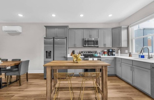 Chattanooga House | Pool + Walk to Riverwalk & Stadium | Parking