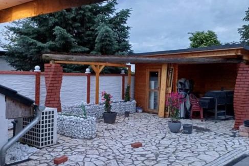 Colbitz Apartment | Pooloase