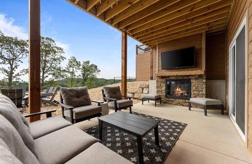 Kimberling City House | Pools! Hot Tub, Fire Pit, Game Room, Fun for Families and Groups!