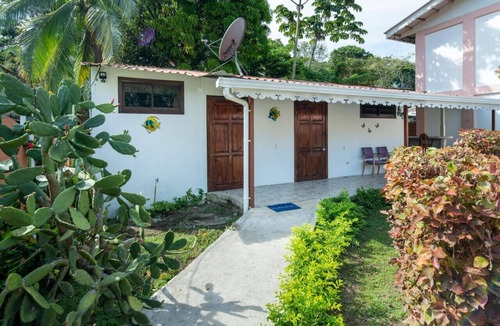 Manzanillo House | Poolside | 2BR Home | Walk to Beach & Dining