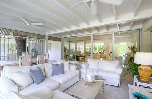 Sandy Lane Apartment | Poolside 3BR Apt near beach | Andy's