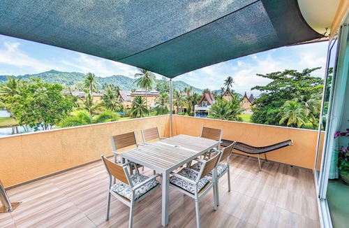 Klong Son Apartment | Poolside Apartments and Rooms