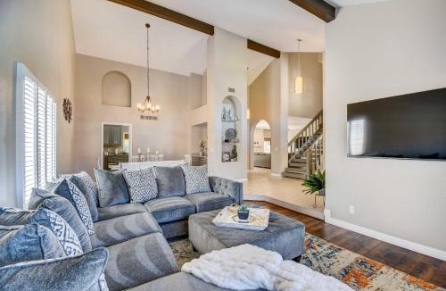 Paradise Valley Mirada House | Poolside Backyard Oasis! Scottsdale Family Retreat