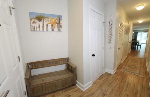 Surfside Beach Apartment | Poolside Condo in Surfside Beach