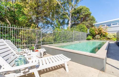 Vincentia House | Poolside Oasis by Experience Jervis Bay