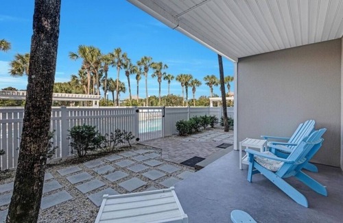 Gulf Place Condo | Poolside Paradise - Gulf Place Caribbean