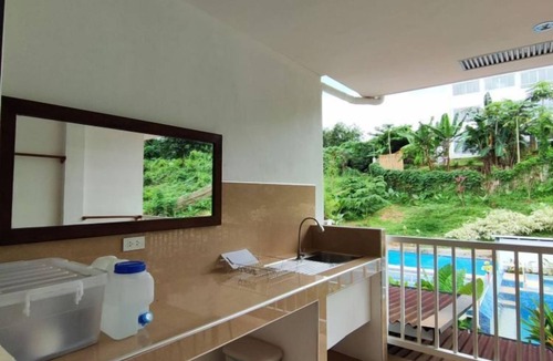 San Pedro Apartment | Poolside Paradise in Puerto Princesa