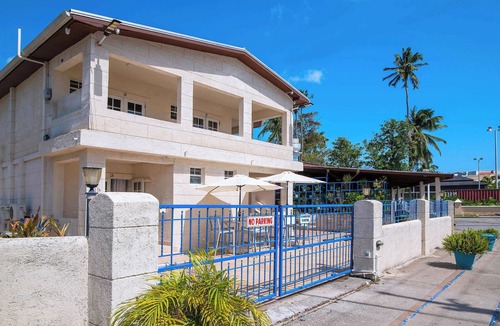 St. Lawrence Gap Condo | Poolside Suite: Bar, Spa, and 5-minutes to Beach