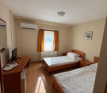 Lipova Hotel | Popas Mara