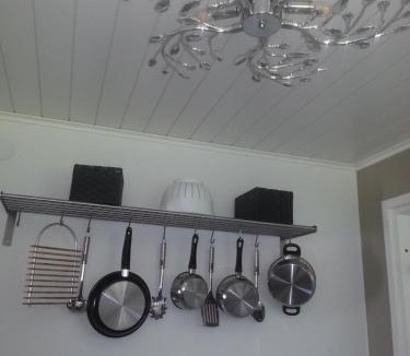 Espoo Apartment | Poppelstrand Nuuksio, Pet friendly guest apartment