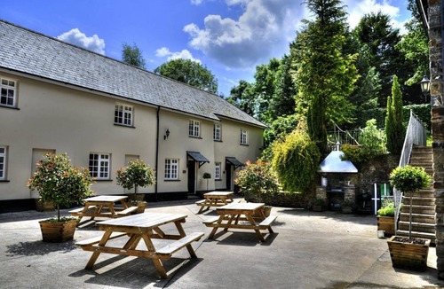 Tawstock Cottage | Popular family friendly cottages, heated indoor pool - 'Number Seven' sleeps 3