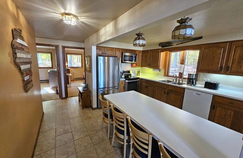 Washington Island House | Popular Figenscaus Bay House With Private Dock