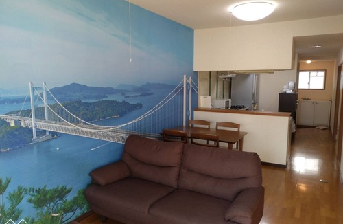 Ota-Kami Machi Apartment | Popular with groups 2LDK apartment with 4seat ca - New 56m2 JapaneseWestern style room LDK 3 nights discount 1 free parking cleaning fee 4 minutes walk from Ota station Capacity 5 people B201/Takamatsu Kagawa