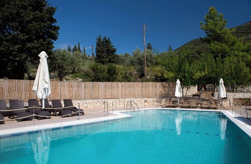 Mikros Gialos RV Rental | Poros Beach
