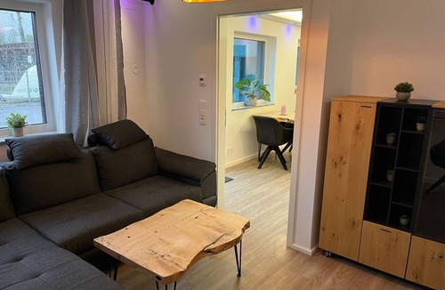 Stuttgart Apartment | Porschenahe Ferienwohnung für Klang-Liebhaber by Interhome