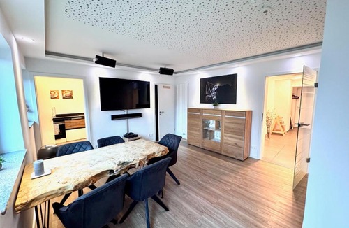 Stuttgart Apartment | Porschenahe Wohung