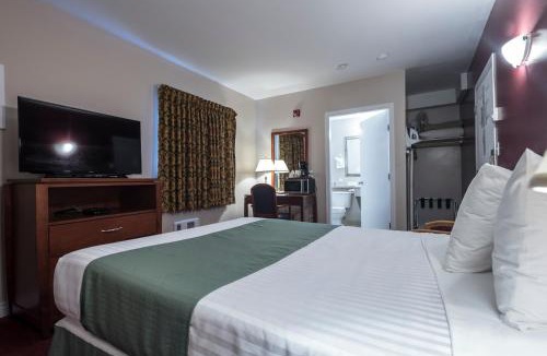 Comox Hotel | Port Augusta Inn