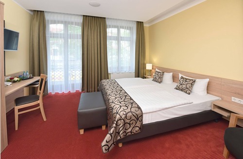 Eichwalde Hotel | Port Inn Hotel Eichwalde