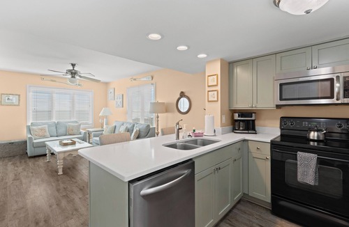 Isle of Palms Villa | Port O' Call B201 by Deserving Vacations