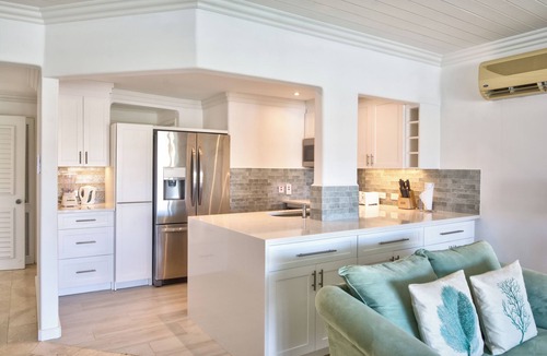 Douglas Apartment | Port St Charles