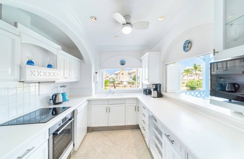 Douglas Apartment | Port St Charles