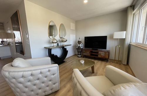 Albi Apartment | Porta 9