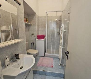 Guastalla Apartment | Porta Romana District Studio