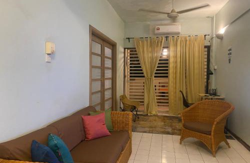 Taman Haji Zainal Apartment | PortDickson SEAFRONT Paradise Lagoon Apartments 1-6Pax
