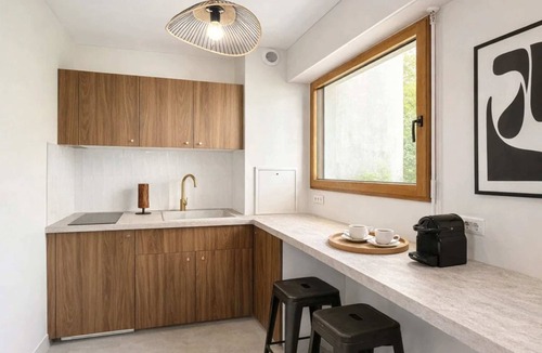 Saint-Lambert Apartment | Porte de Versailles studio with terrace
