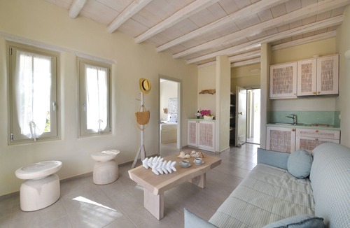 Koufonisia Hotel | Portes Houses