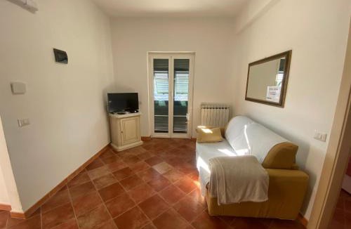Camposoprano Apartment | Portico