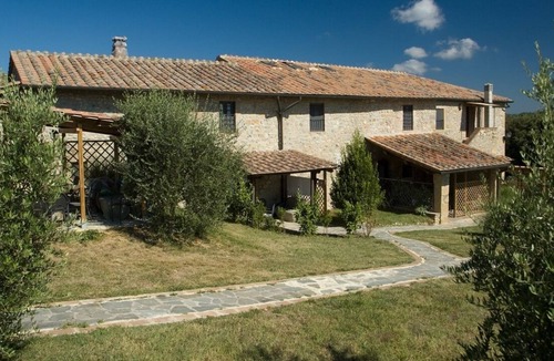 Castel San Gimignano Apartment | Portion medieval village (211), ground floor apartment 2 bedrooms 1 bathroom