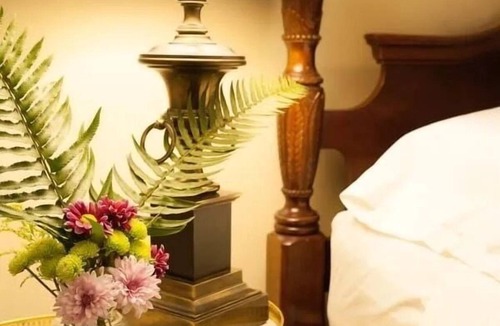 Irvington Bed & Breakfast | Portland's White House Bed & Breakfast - The Abe & Mary Room