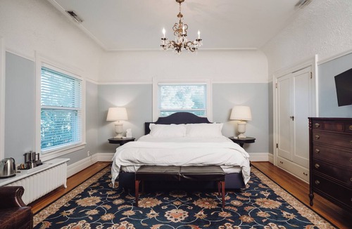 Irvington Bed & Breakfast | Portland's White House Bed & Breakfast - The Jack & Jackie Room