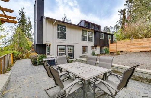 West Portland Park House | Portland Vacation Rental Near Parks & Downtown!
