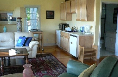 Kittery Cabin | Portsmouth Harbor Boathouse