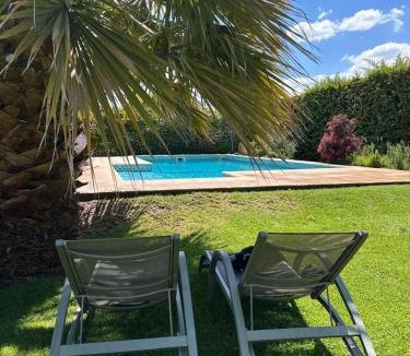 Lujan de Cuyo House | Posada Las Praderas con Piscina - Habitación con Baño en suite - Zona entre bodegas y viñedos