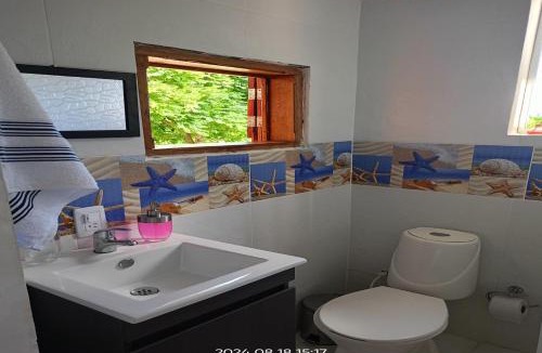 Providencia House | Posada Refugio de la Luna