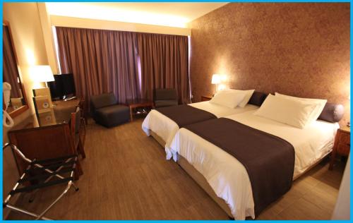 Agios Tychon Hotel | Poseidonia Beach Hotel