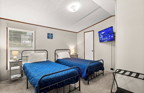 Negreet Bed & Breakfast | Posiath Point-Private Boat Launch-On Water