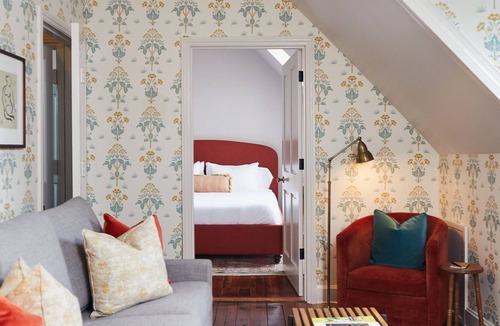 Old Village Historical District Bed & Breakfast | Post House Inn