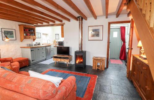 Trefasser House | Post Office Cottage