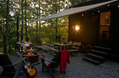 Stanardsville Other | Postcard Cabins Shenandoah, Outdoor Collection by Marriott Bonvoy