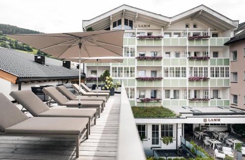 Vipiteno Historic Center Hotel | Posthotel Lamm