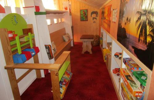 Stalden Bed & Breakfast | postman8 - Bed and Breakfast