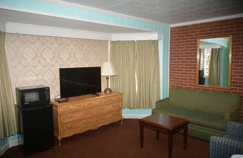 Hancock Hotel | Potomac River Motel