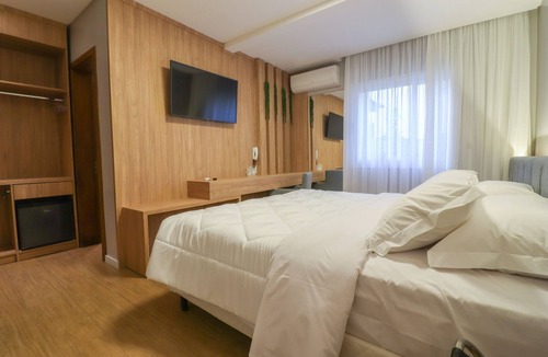 C A I C Hotel | Pousada Bella Viena