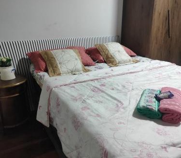 Cianorte House | Pousada Canto dos pássaros