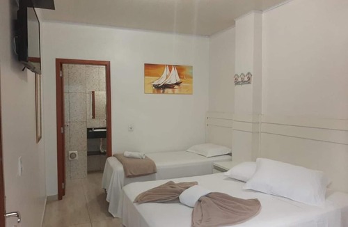 Praia da Armacao do Itapocoroi Hotel | Pousada Casa do Luiggi